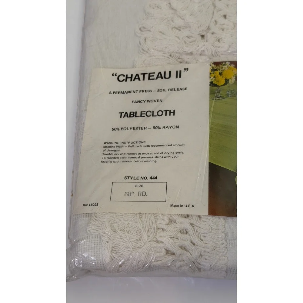Vintage Chateau II White Round Lace Trim Tablecloth 68 Inch Woven Style 444